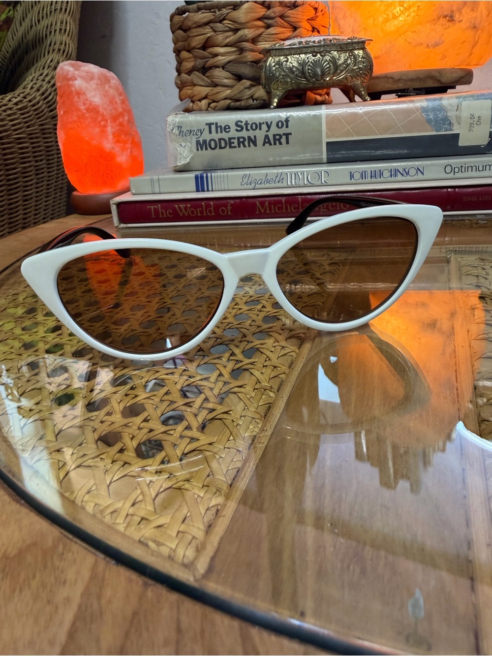 Aerie Real Good White Cat-Eye Sunglasses Brown Lenses Retro Y2K